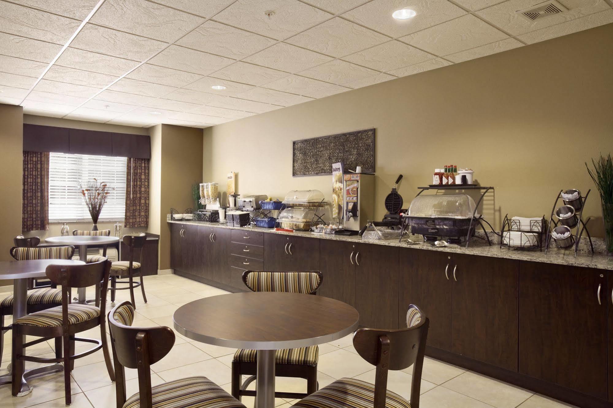 Microtel Inn & Suites Sidney Exterior photo